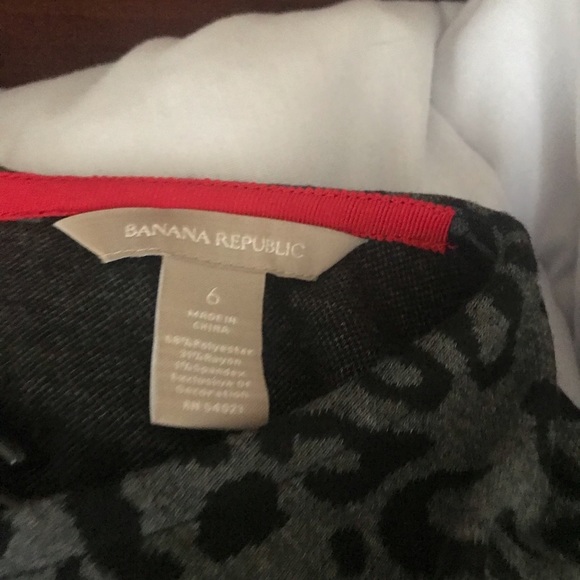 Banana Republic dress in size 6 - Picture 5 of 5
